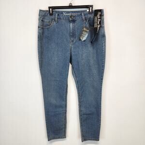 Natural Reflections Skinny Jeans Size 18 34" High Rise Medium Wash Runs Small